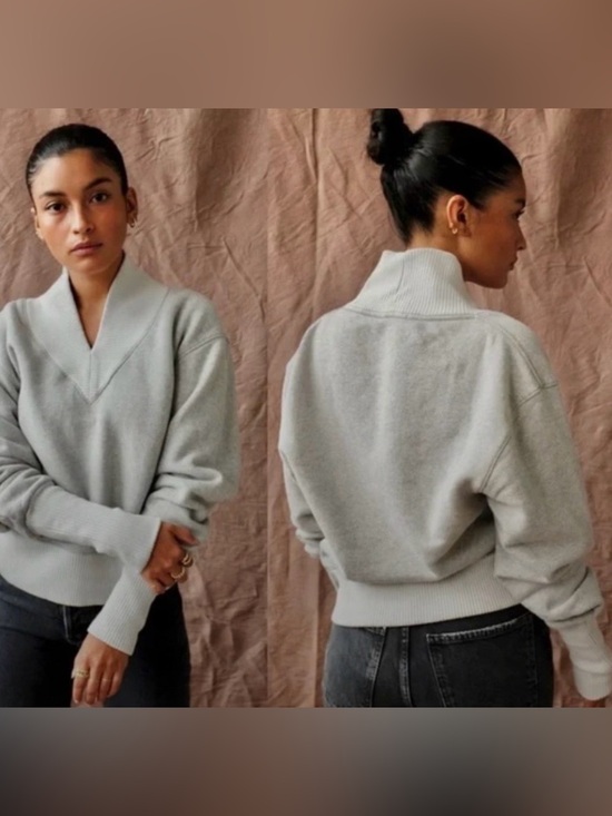 Agolde Sweaters - Agolde Light Gray V-Neck Pullover Sweater